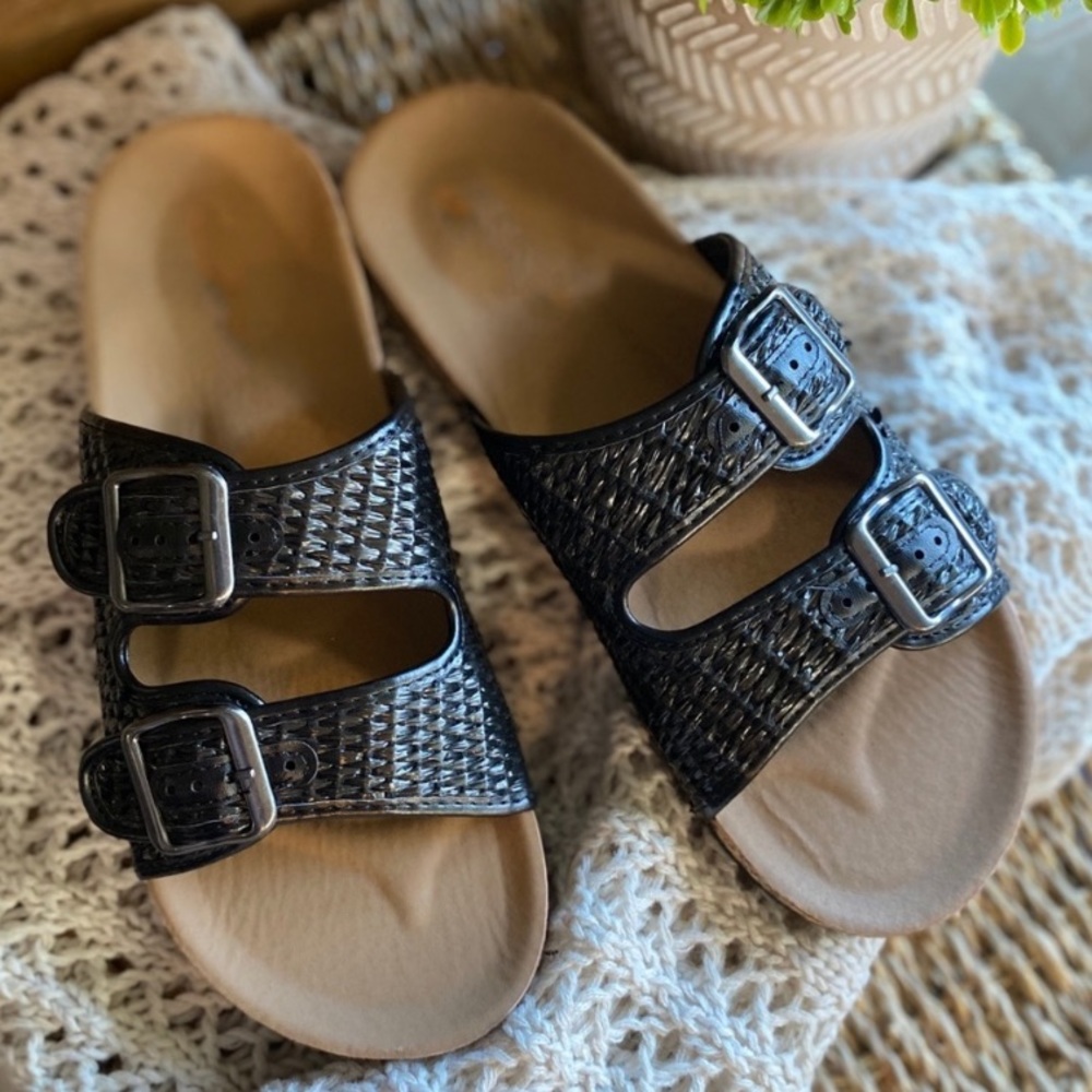 Black Double Buckle Woven Lightweight Slides - Picture 3 of 4